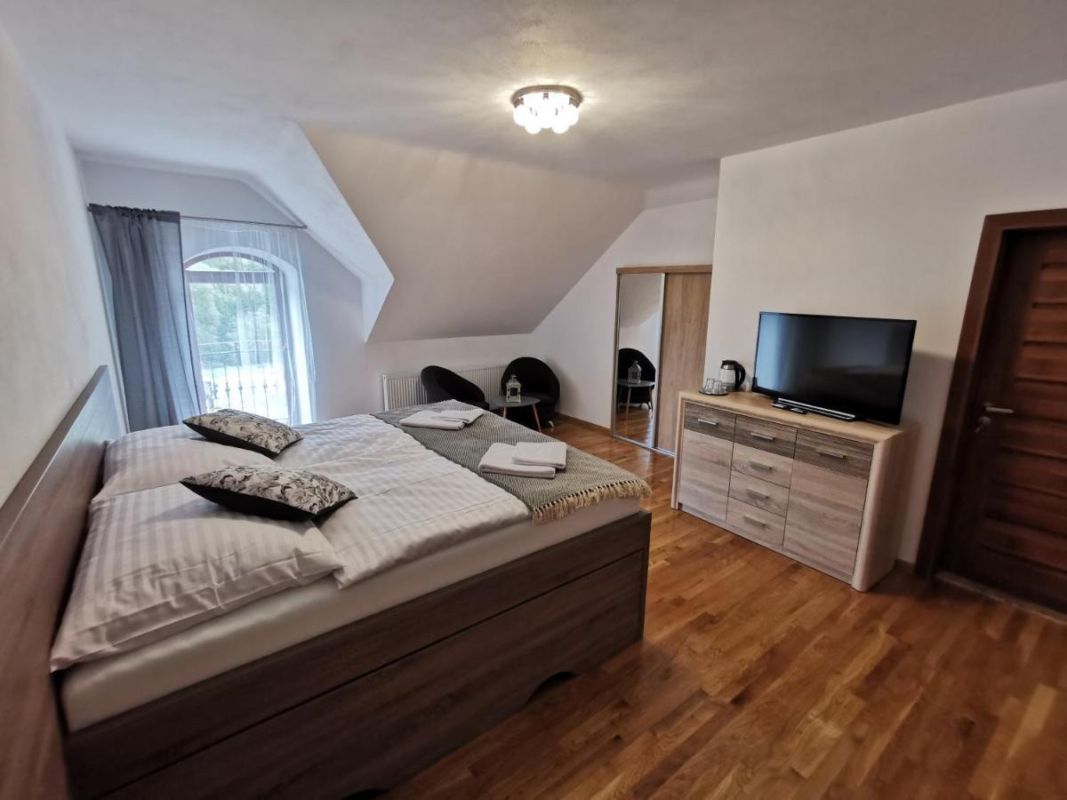 Zamocek Hotell Matiasovce Exteriör bild
