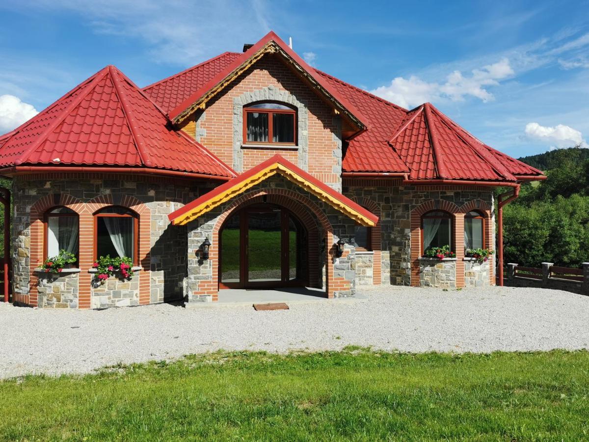 Zamocek Hotell Matiasovce Exteriör bild